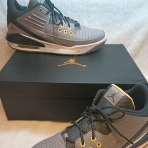 Jordan Max Aura 5